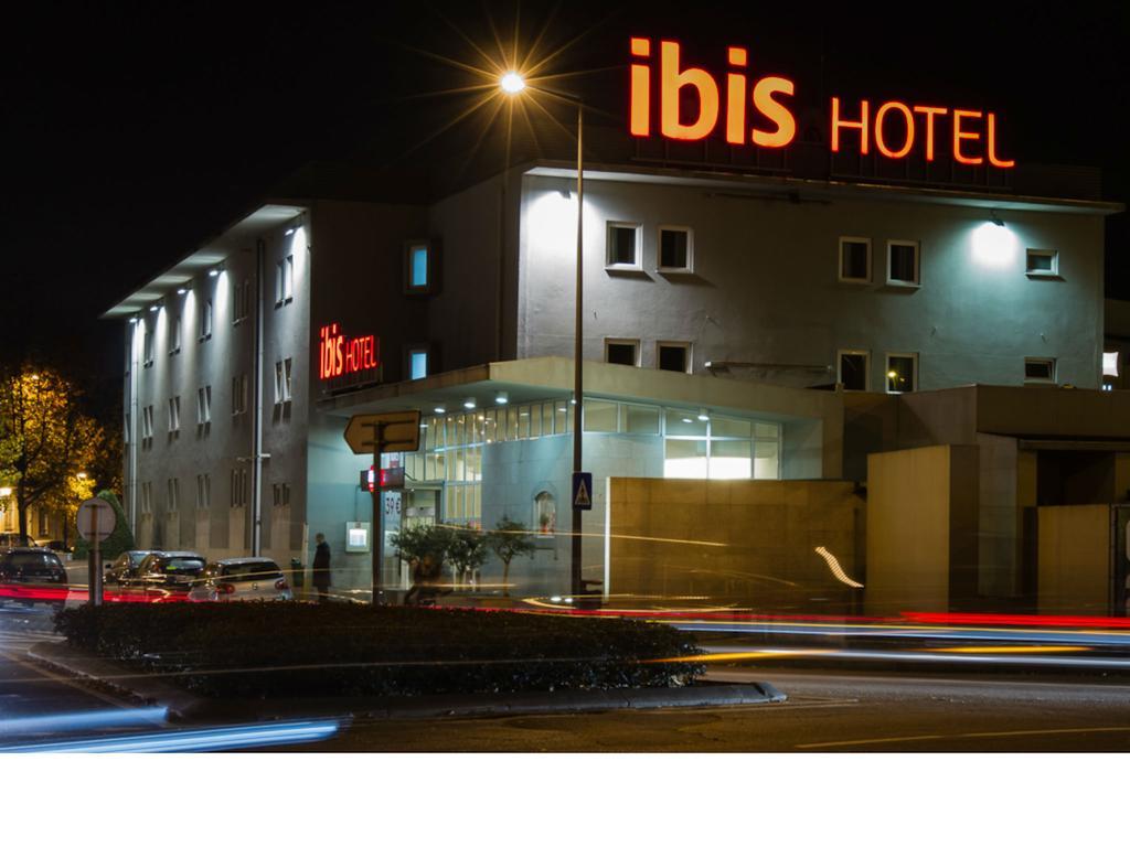 Hotel Ibis ギマランイス エクステリア 写真